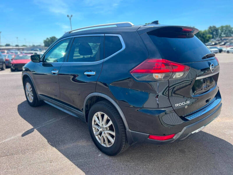 2018 Nissan Rogue S