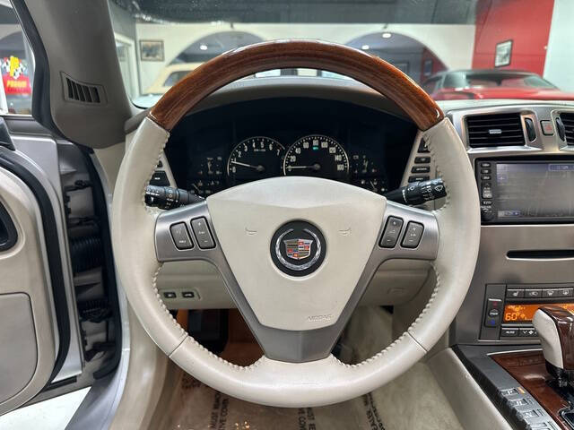 2005 Cadillac XLR