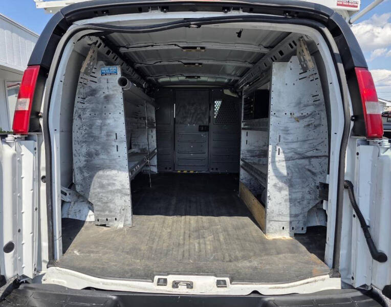 2017 Chevrolet Express 2500