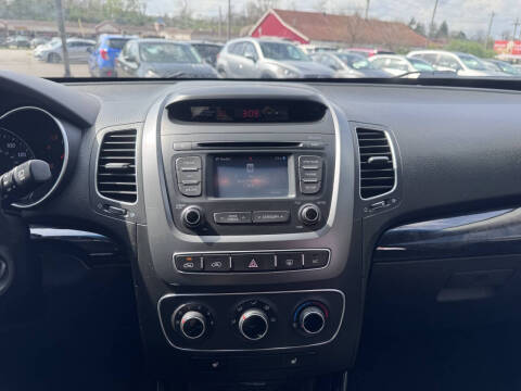 2014 Kia Sorento LX