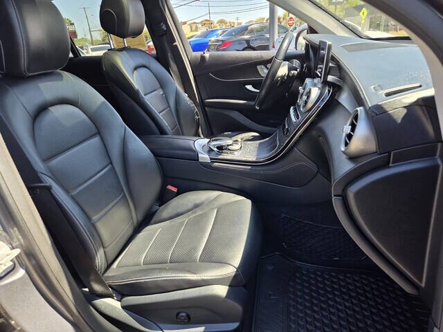2016 Mercedes-Benz GLC GLC 300
