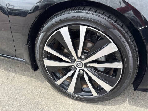 2019 Nissan Altima 2.5 SR