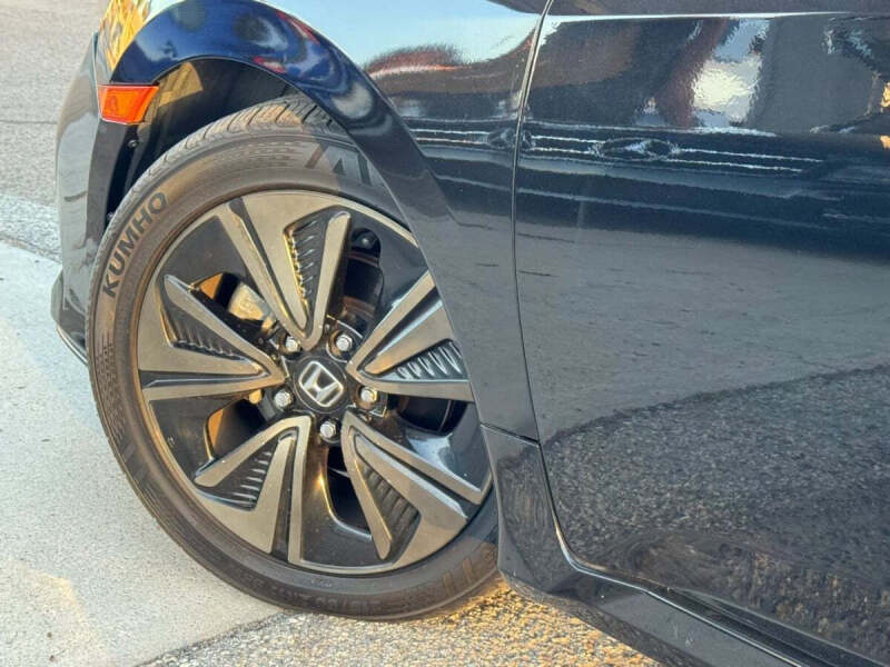 2017 Honda Civic EX-L w/Navi
