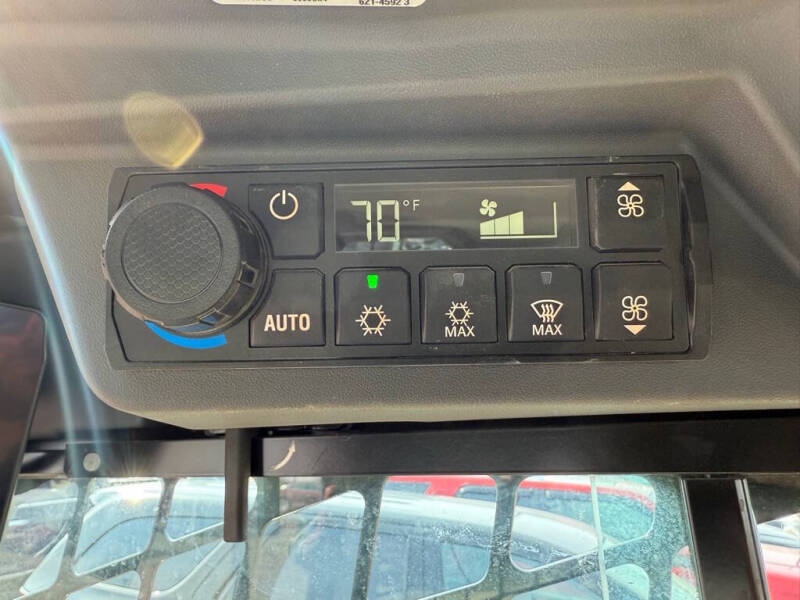 2024 Caterpillar 255 SKID STEER