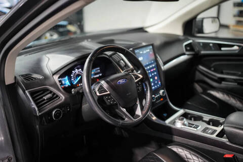 2023 Ford Edge Titanium