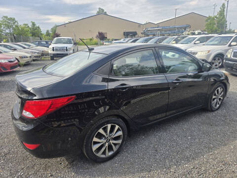 2016 Hyundai Accent SE