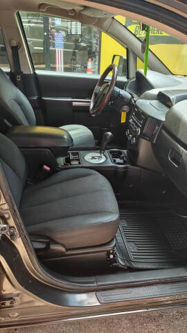 2011 Mitsubishi Endeavor LS