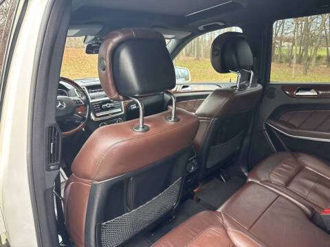 2013 Mercedes-Benz GL-Class GL 550 4MATIC