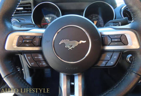 2022 Ford Mustang EcoBoost