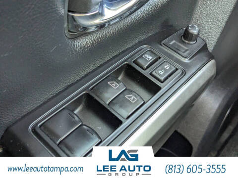 2023 Nissan Titan SV