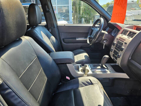 2010 Ford Escape XLT