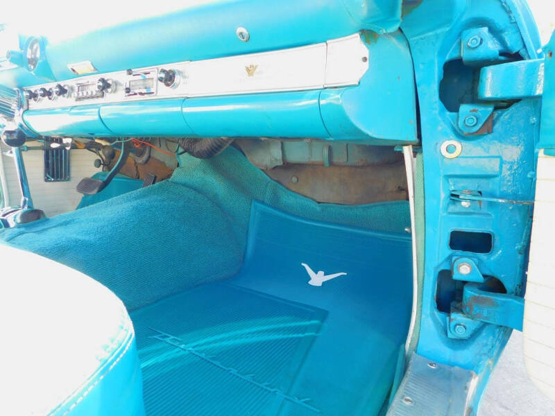 1956 Ford Thunderbird