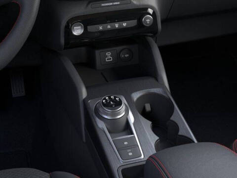 2025 Ford Escape Hybrid ST-Line