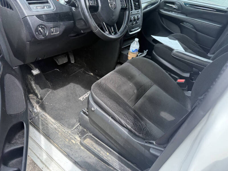 2017 Dodge Grand Caravan SE Plus