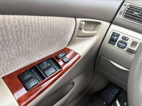 2007 Toyota Corolla LE