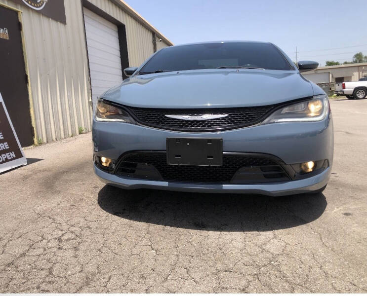 2015 Chrysler 200 S