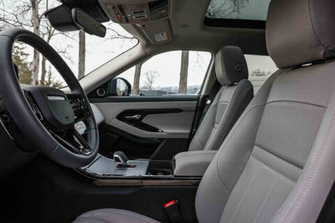 2024 Land Rover Range Rover Evoque P250 S