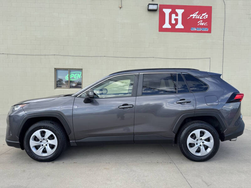 2019 Toyota RAV4 LE