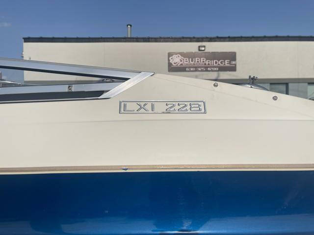 2005 n/a LARSON LXi 228