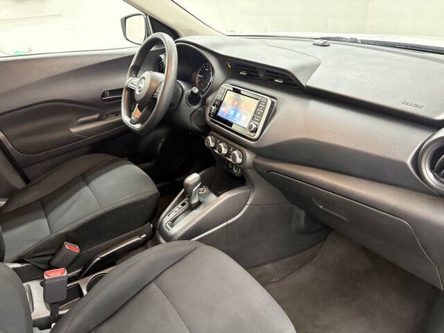 2023 Nissan Kicks S