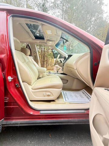 2014 Nissan Pathfinder Platinum