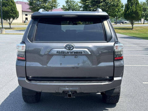 2018 Toyota 4Runner SR5