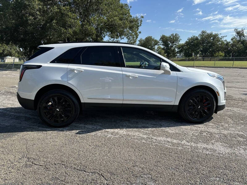2025 Cadillac XT5 Sport