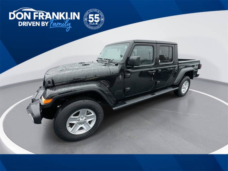 2023 Jeep Gladiator Sport