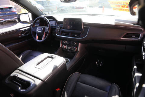 2023 GMC Yukon XL SLT