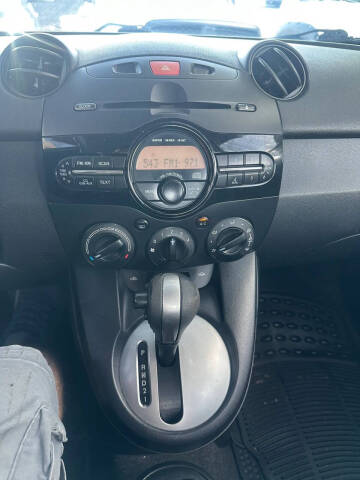 2013 Mazda MAZDA2 Sport