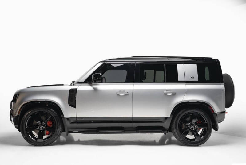 2024 Land Rover Defender 110 P400 X