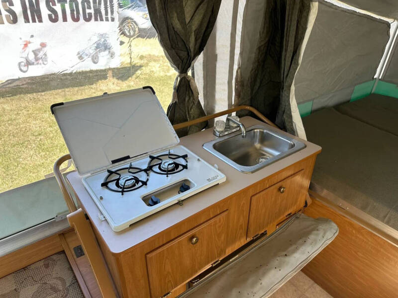 2004 Fleetwood RV POP UP