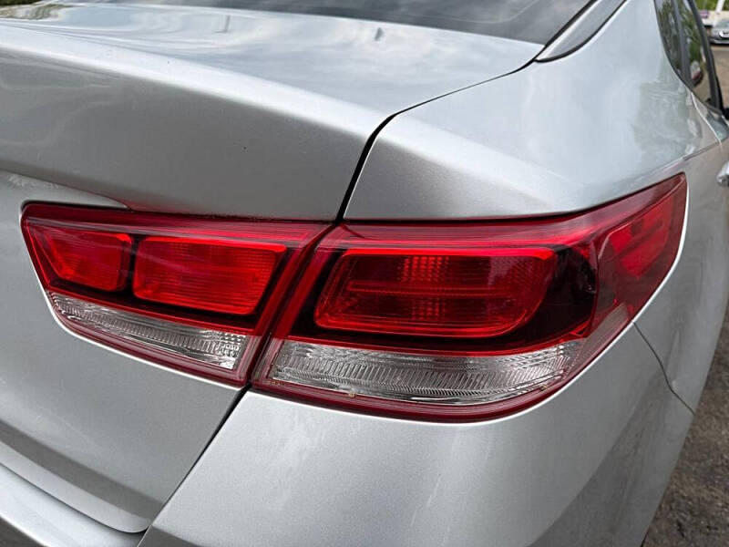 2019 Kia Optima LX