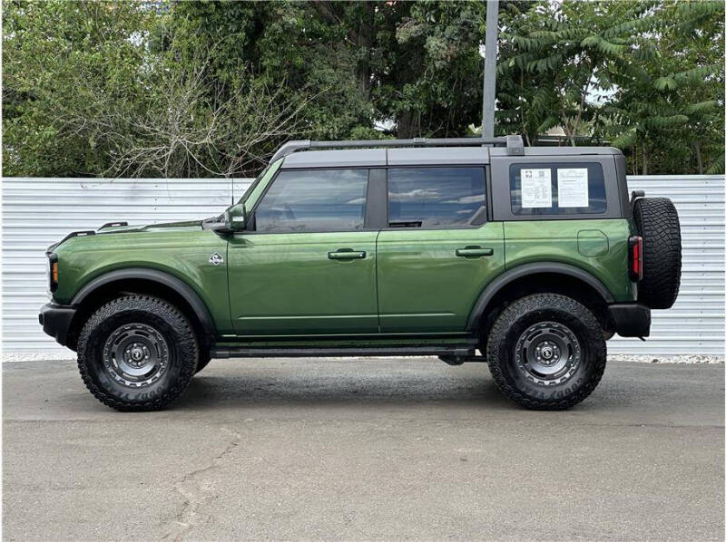 2024 Ford Bronco Outer Banks