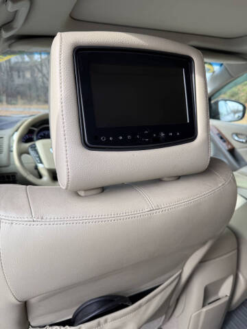 2012 Nissan Murano LE