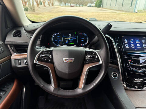 2018 Cadillac Escalade ESV Luxury
