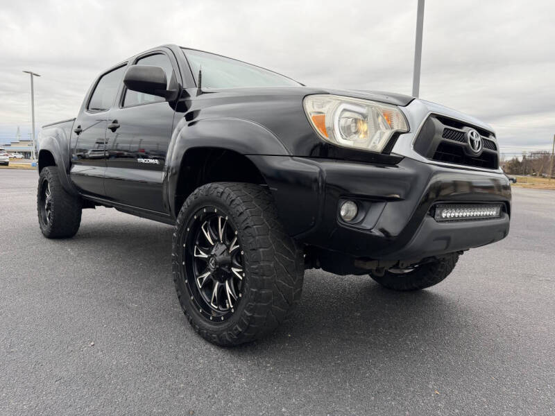 2013 Toyota Tacoma PreRunner's photo