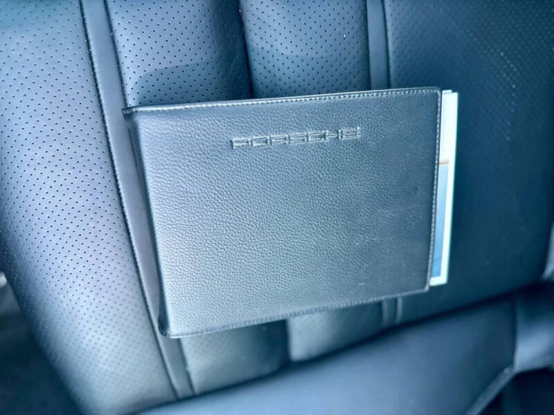 2021 Porsche Cayenne Coupe