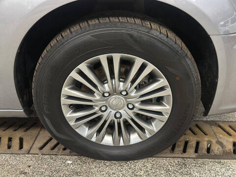 2014 Chrysler Town and Country Touring-L