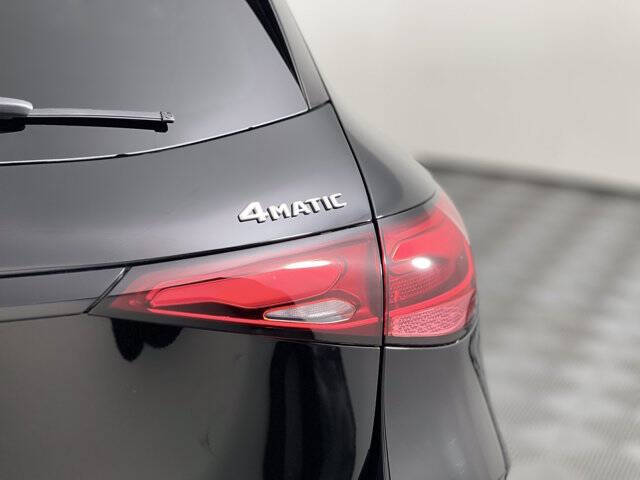 2026 Mercedes-Benz GLC GLC 300 4MATIC