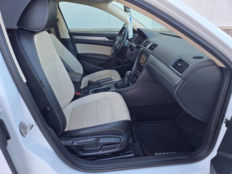 2015 Volkswagen Passat