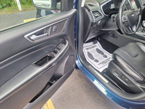 2017 Ford Edge Titanium