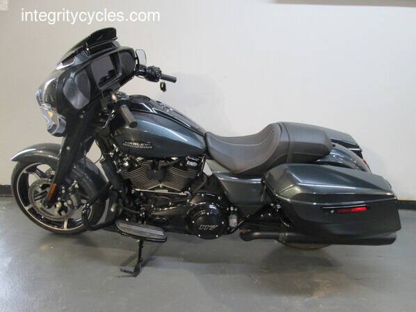 2025 Harley-Davidson Street Glide