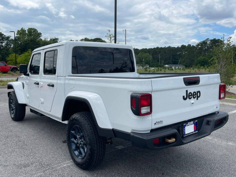 2026 Jeep Gladiator 85th Anniversary Edition