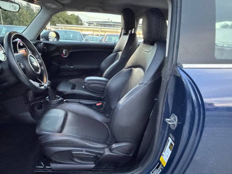 2015 MINI Hardtop 2 Door Cooper