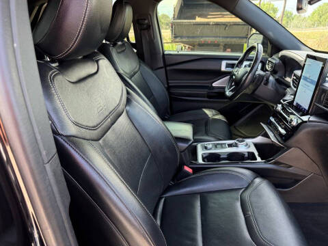 2022 Ford Explorer ST