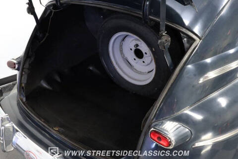 1946 Ford Super Deluxe