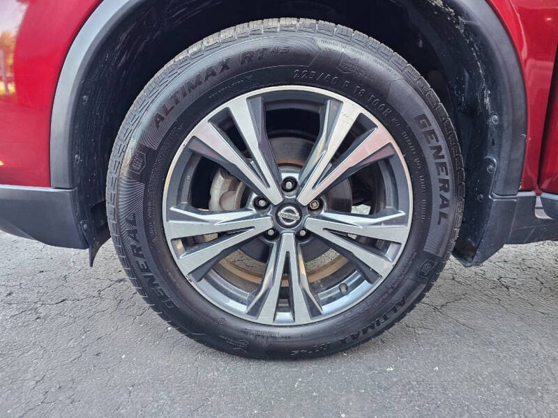 2019 Nissan Rogue SV