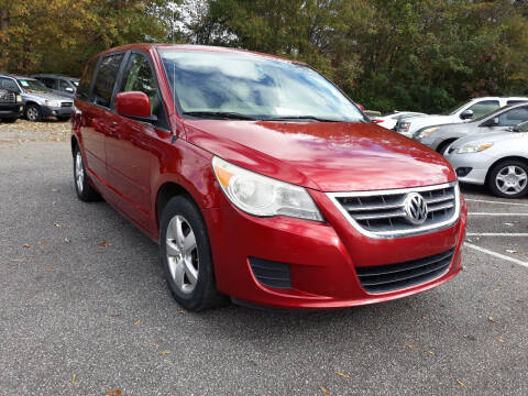 2010 Volkswagen Routan for sale at Select Luxury Motors in Cumming GA