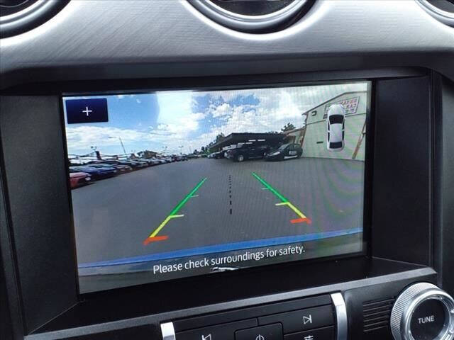 2022 Ford Mustang EcoBoost